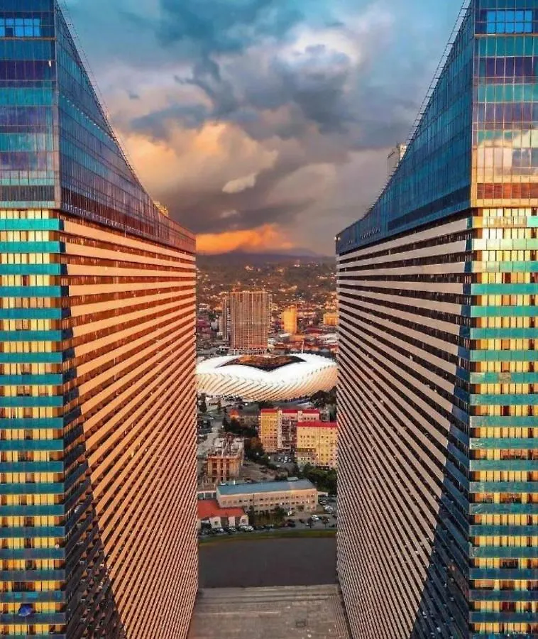 Batumi Orbi City Aparthotel A Blok 26 5*,